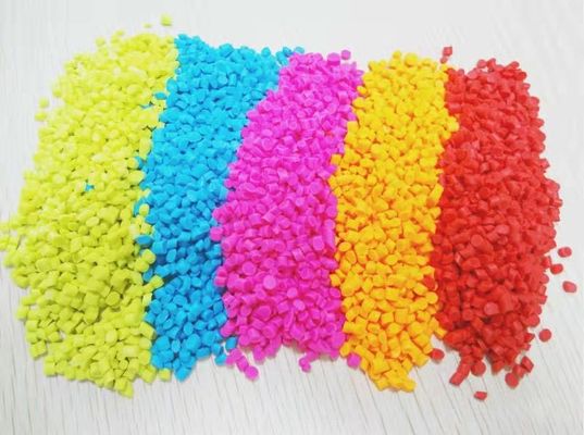 Gránulo termoplástico del elastómero de silicón de la TPE de la suave al tacto para no deslizar el entramado de fondo para alfombras