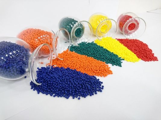 Material termoplástico del elastómero de la TPE del grado K200 del moldeo a presión de la TPE
