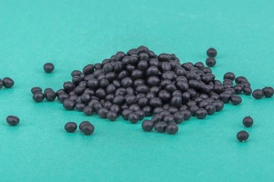 Vulcanizado termoplástico Tpv de los gránulos negros de Tpv para el práctico de costa y el freno de mano de la palanca de engranaje