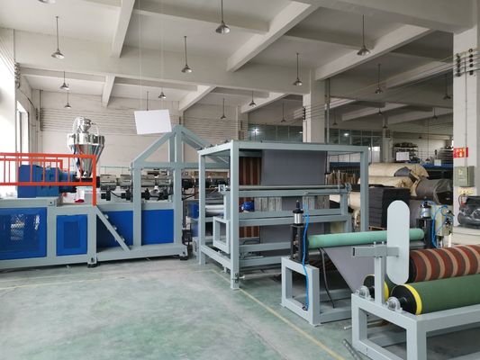 máquina laminada 300 de la alfombra de la TPE de los 2M a la lamina de la TPE 500kg/H