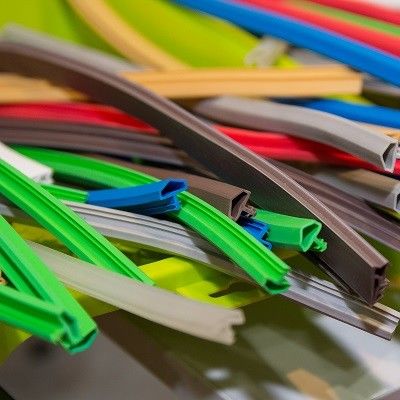 TPE termoplástica del elastómero de la resistencia a las inclemencias del tiempo para la tira del sello