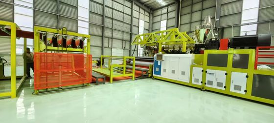 2 Extrusores Co Extrusión TPE máquina de apoyo de alfombras con velocidad ajustable